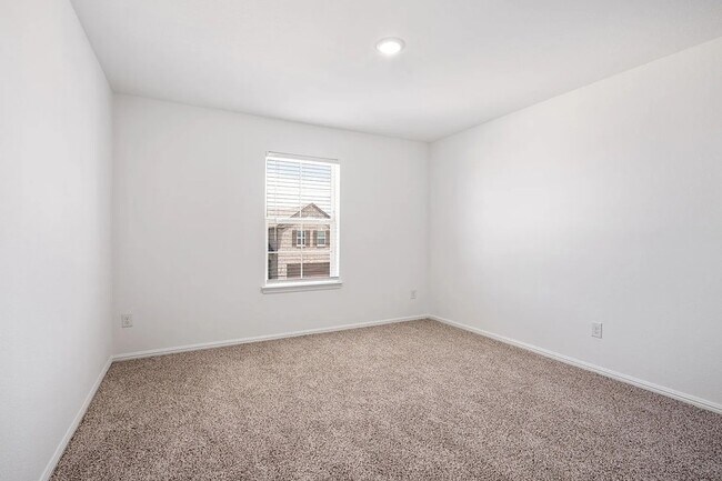 Building Photo - 8721 Antelope Flat Ln