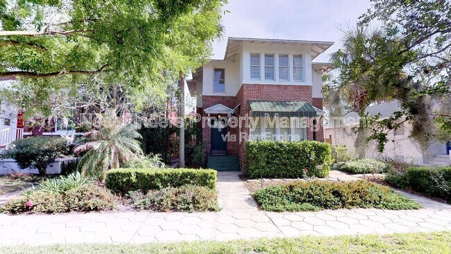 Building Photo - 2044 Forbes St