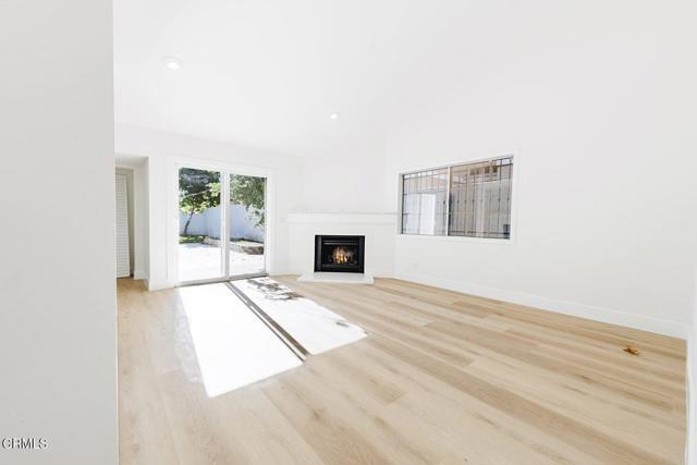 Building Photo - 19314 Valerio St