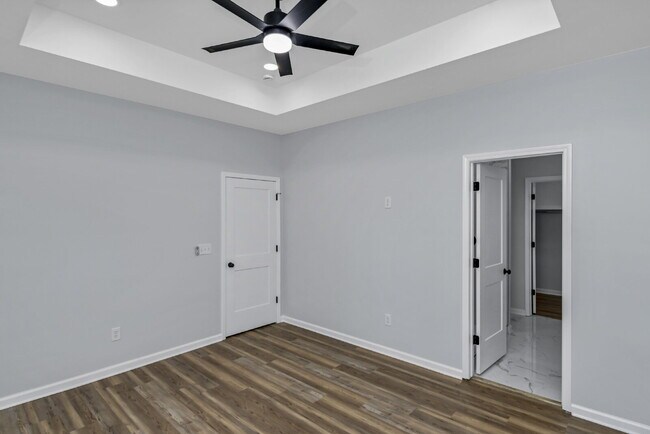 Building Photo - 32 Roberson St