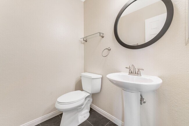 Building Photo - Modern Comfort Meets Timeless Style in a Beautifully Updated Las Vegas Home!