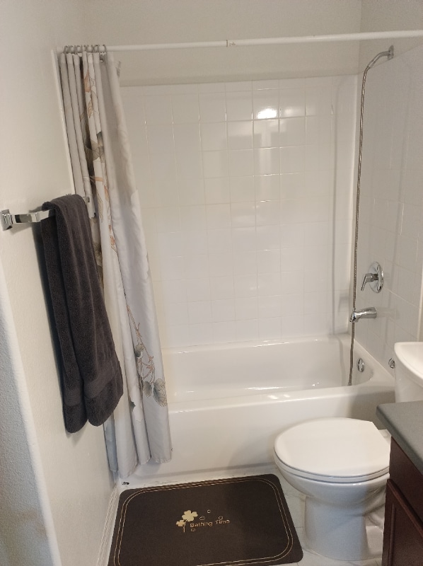 Building Photo - 3005 St George St