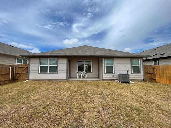Building Photo - 806 Pease River Wy