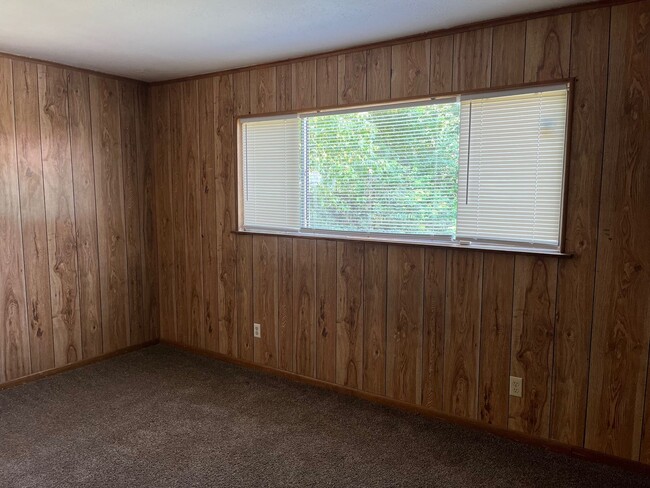 Building Photo - Bossier City - 3BR/1BA