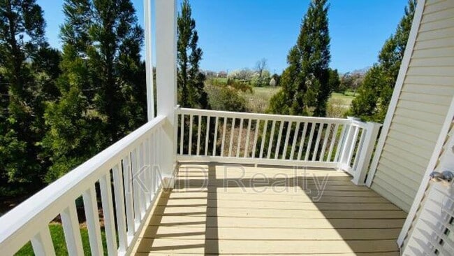 Building Photo - 850 Windy Falls Dr