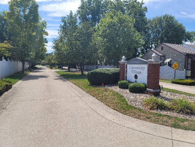 Building Photo - 606 Ravens Lake Dr