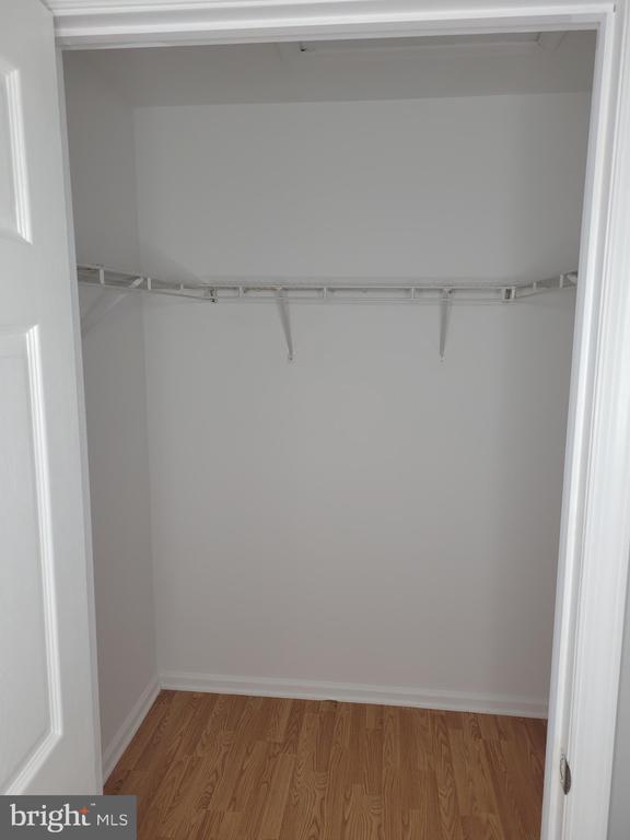 Building Photo - 2904 Saxony Dr