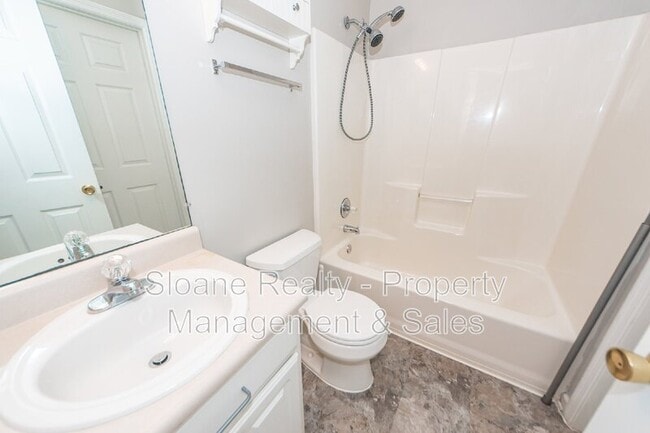 Building Photo - 1307 Apex Ln