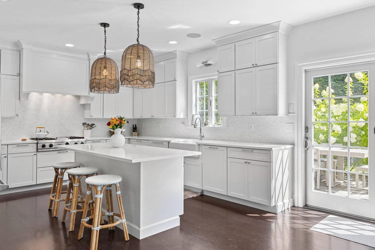 Building Photo - 50 Narrow Ln