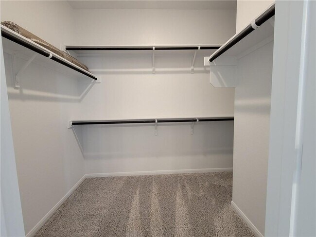 Building Photo - 244 Crystal Brook Dr