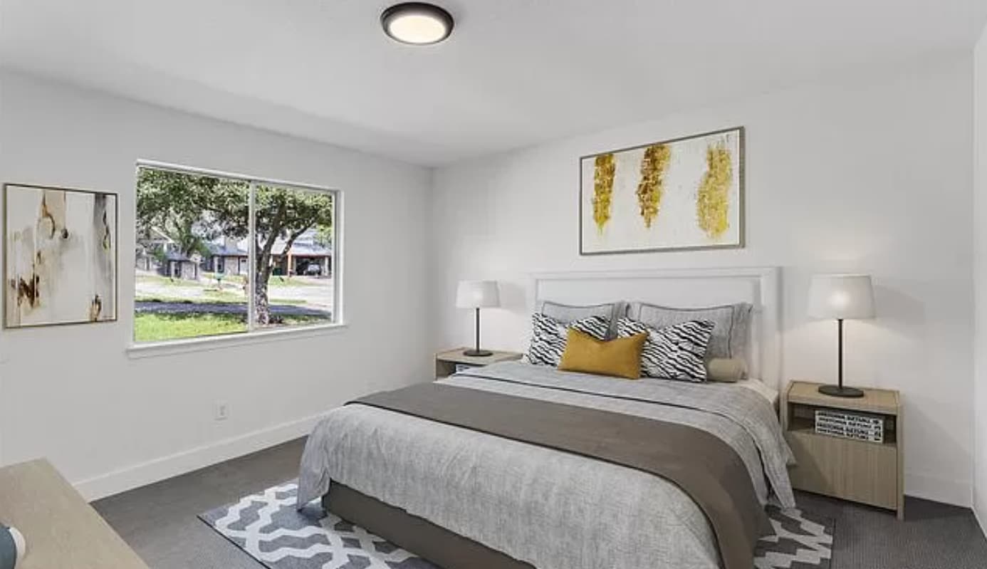 Master Bedroom - 2406 Burleson Ct