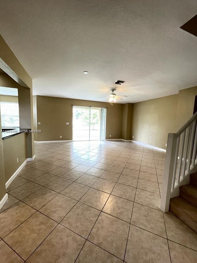 Building Photo - 19183 N Hibiscus St