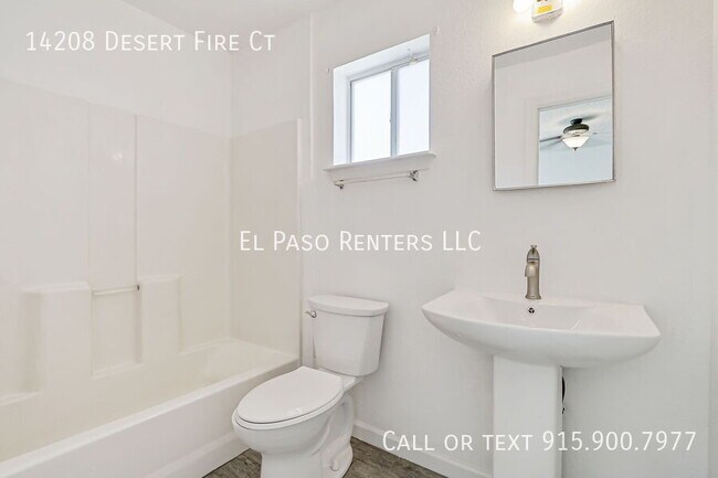 Building Photo - 14208 Desert Fire Ct