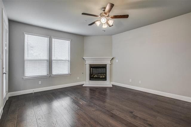 Building Photo - 704 Reeves Ln