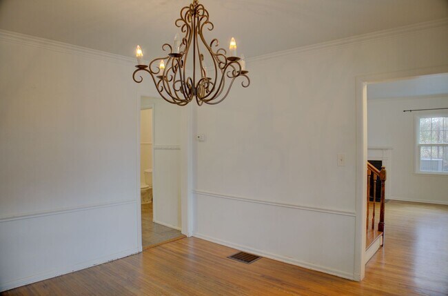 Building Photo - 3-bedroom, 2.5-bath home with mostly hardwood floors