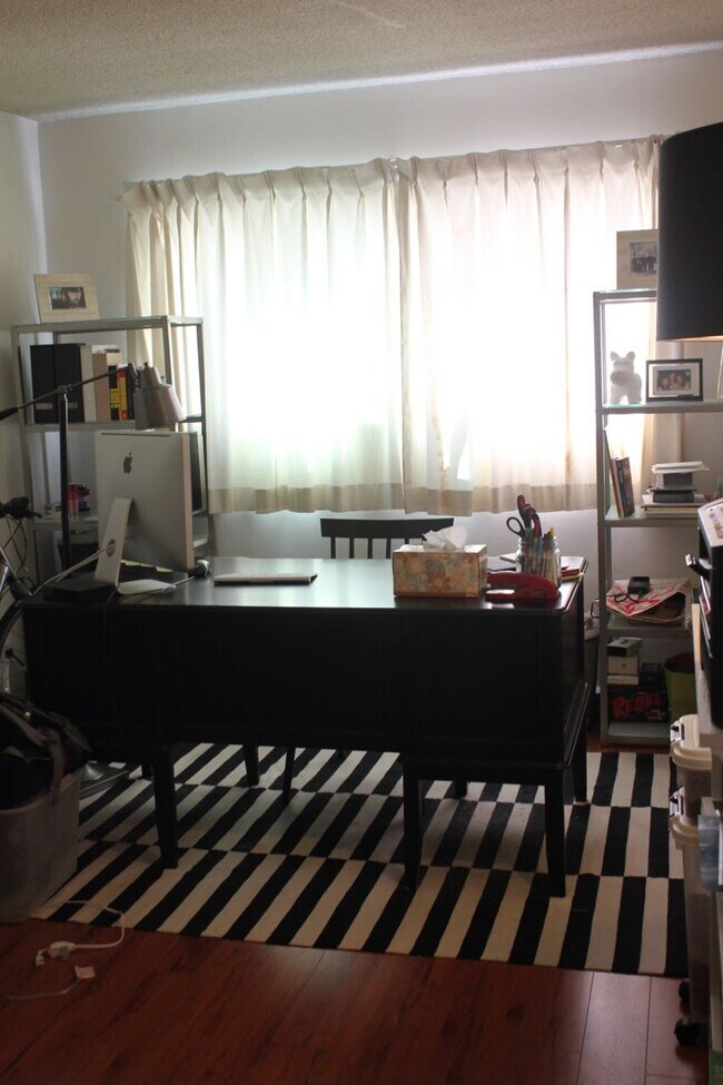 Primary Photo - 2852 Sawtelle Blvd