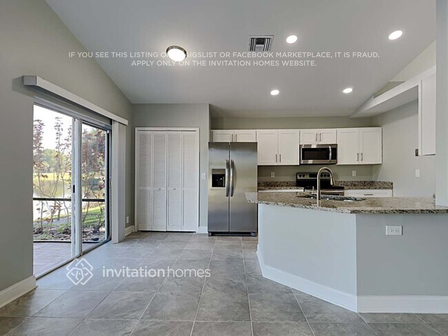 Building Photo - 2666 Fairway Cove Ct