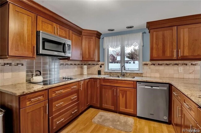 Building Photo - 97 Tartan Ln