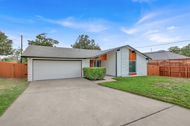 Building Photo - 1408 Fairfield Dr