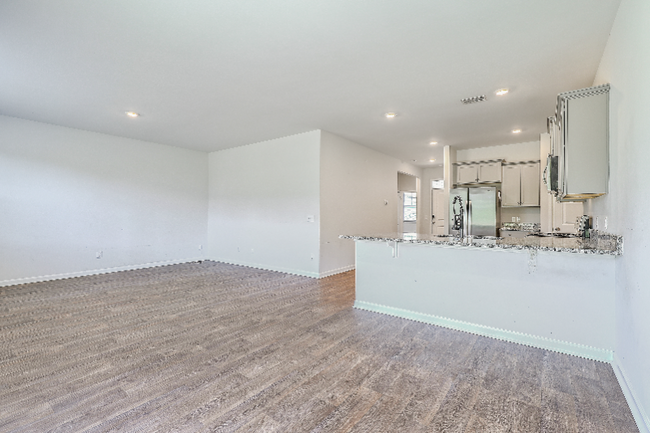 Building Photo - 124 Pontoria Dr
