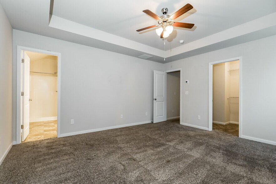 Building Photo - 176 Addy Ln