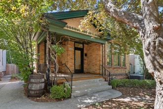 Building Photo - 1124 E