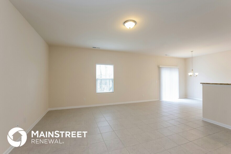 Building Photo - 7510 Malden Park Dr