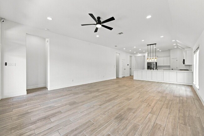 Building Photo - 12653 Dragonfly Ln