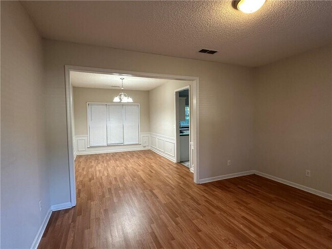 Building Photo - 7235 Treyburn Dr