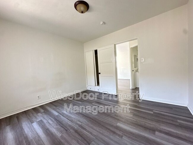 Building Photo - 3852 1/2 City Terrace Dr