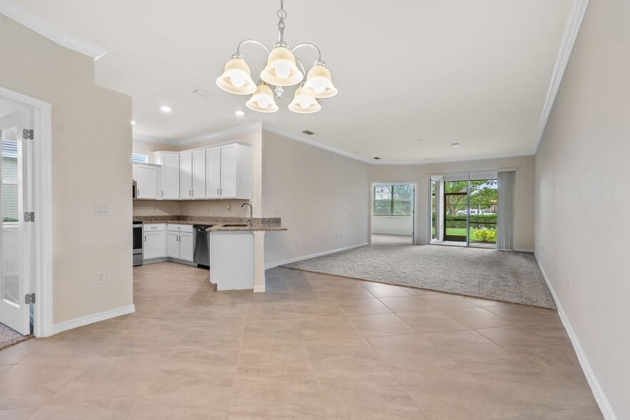 Building Photo - 4244 Lemongrass Dr