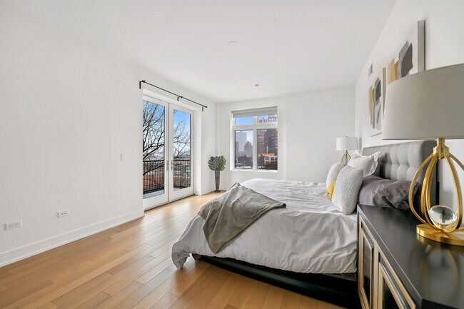 Master bedroom - 434 W Melrose St