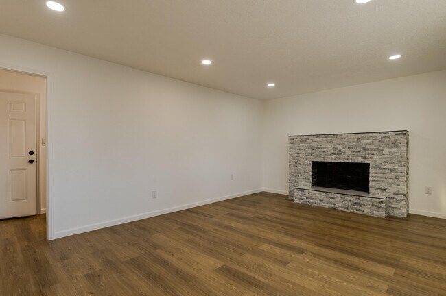 Building Photo - 12008 Golden Gate Ave NE