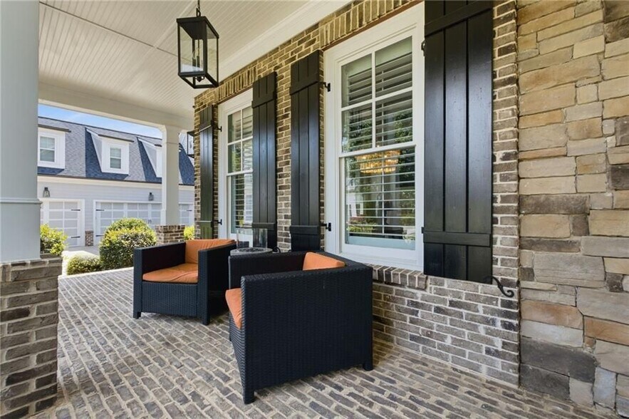 Building Photo - 5451 Autumn Flame Dr NE