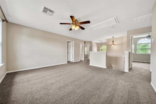 Building Photo - 32126 Willow Creek Park