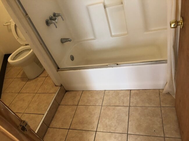 Building Photo - 19 Washington Ave