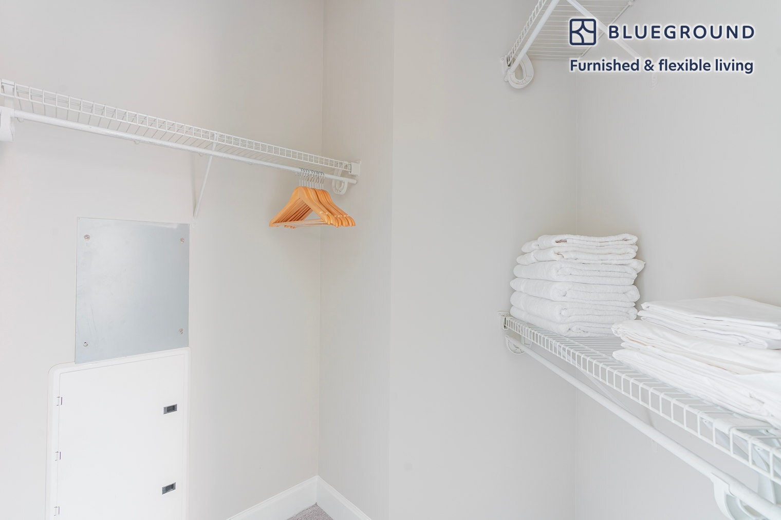 Building Photo - 7131 Arlington Rd