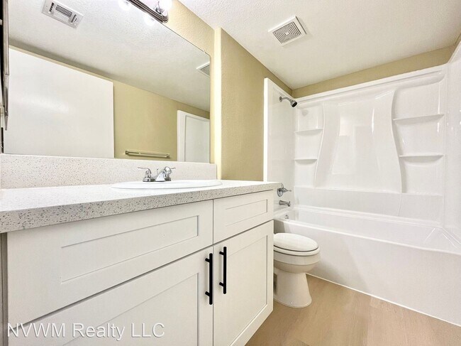 Building Photo - 2 br, 2 bath House - 8410 Eldora Ave  #1003