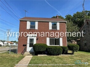 Building Photo - 3 Bedroom 1 Bathroom Home for Rent with Fu...