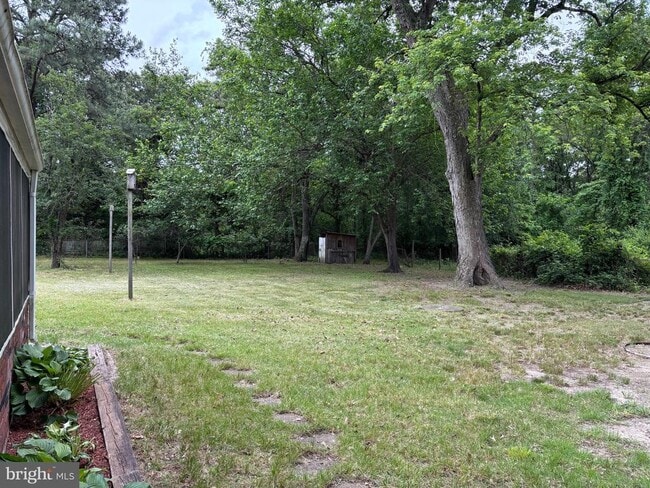 Building Photo - 7687 Sandy Farm Rd