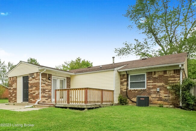 Building Photo - 10902 Waycross Ave
