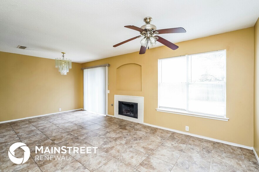 Building Photo - 8520 Gatlinburg Dr