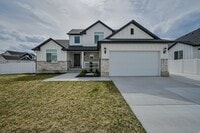 Building Photo - 2541 N Fall Breeze Wy