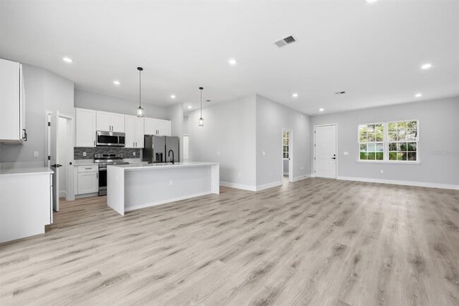 Building Photo - 13975 SW 27 Ct Rd