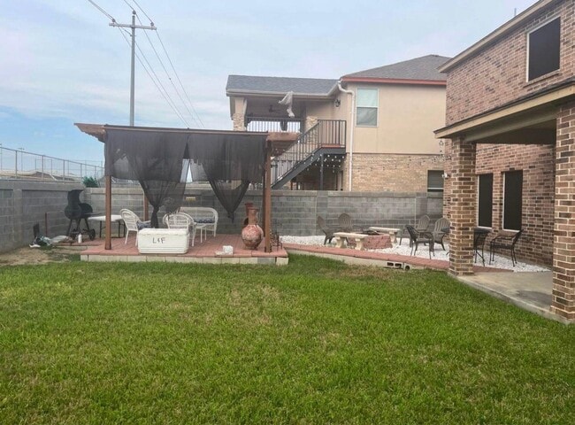 Building Photo - 332 Kahlo Loop