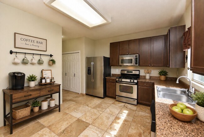 Building Photo - 29631 Turnbury Village Dr