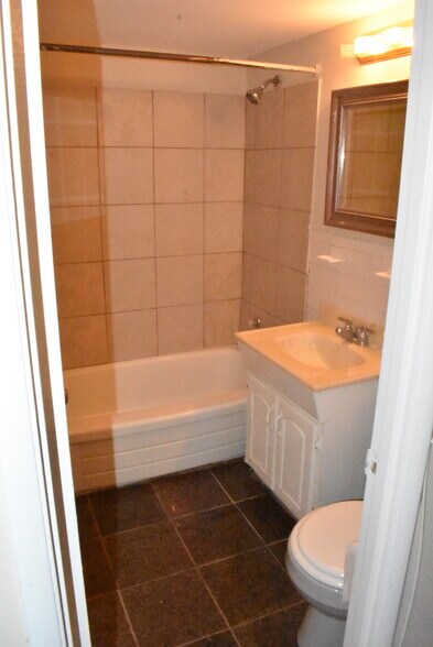 Building Photo - 7514 Spring Lake Dr