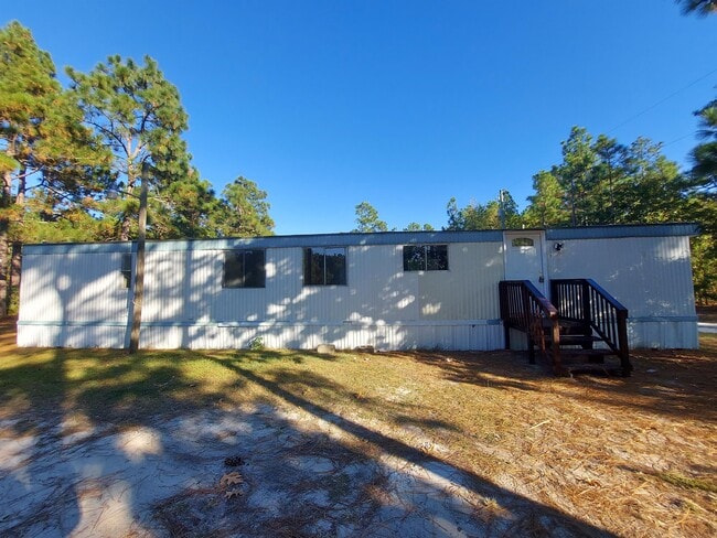 Building Photo - 119 E Woods Ct