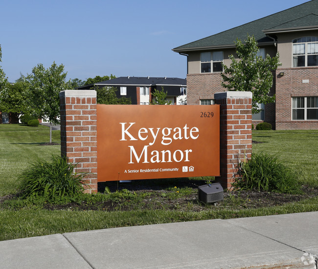 Building Photo - Keygate Manor