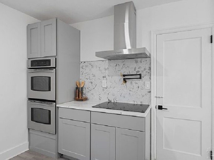 Building Photo - 908 E Lee St